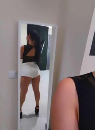 Rafaela ninfeta do prazer afim de gozar gostoso, super promoção