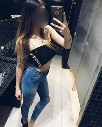 Serei sua princesinha safada e irresistivel só pra você.