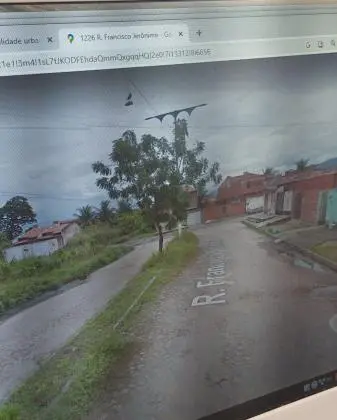 Vende-se excelente terreno no Jari em Maracanaú
