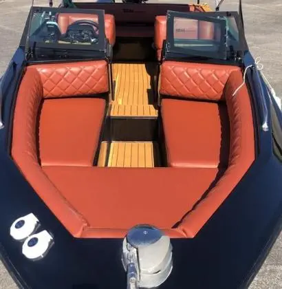Assento De Barcos, Lanchas Ou Iate Descosturado? Eu Faço O Conserto Localizado.