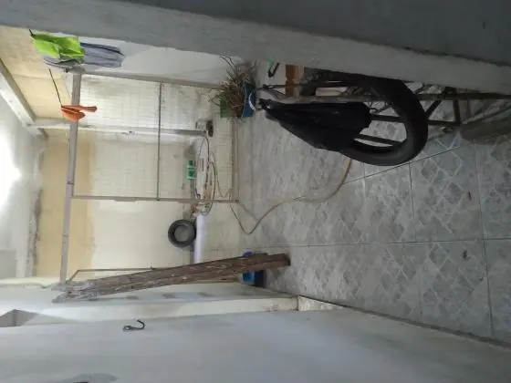 Ótima Casa de 230m2 no Bairro Santa Cruz, Rio de Janeiro - 4 Quartos, 1 Suíte, Ampla Sala e Excelente Localização!