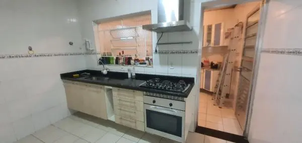 Vende-se sobrado zona norte vila Paulistana