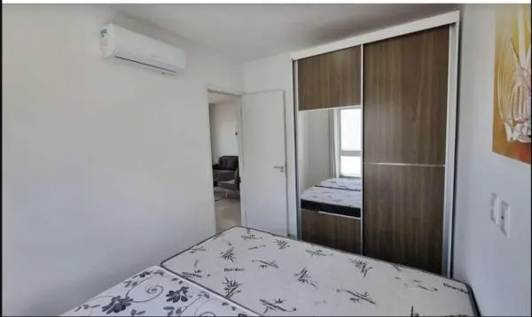 Apartamento mobiliado com vista mar