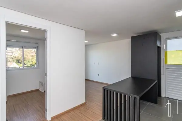 Apartamento com dois dormitórios, uma vaga de garagem no bairro Primavera em Novo Hamburgo.