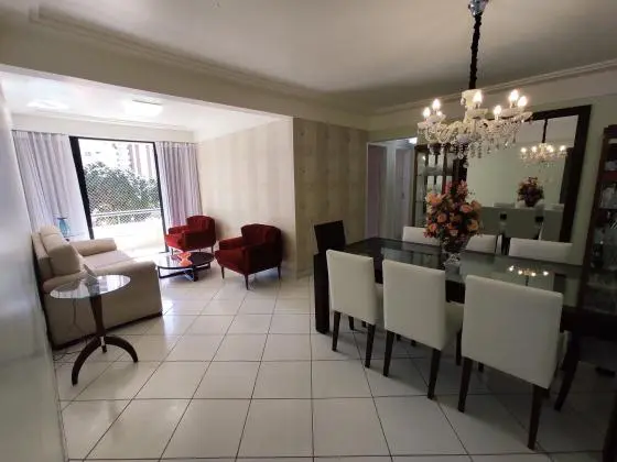 Apartamento na Pituba de 3/4 na Av Miguel Navarro Y Canizares