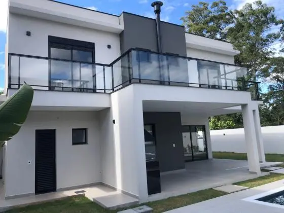 CASA LINDA PARA VENDA NO CONDOMINIO CAPITAL VILLE FACHADA INPONENTE R$1.890.000