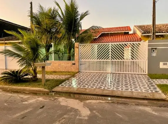 CASA TERREA BALNEARIO SÃO JOSE PERUIBE SP