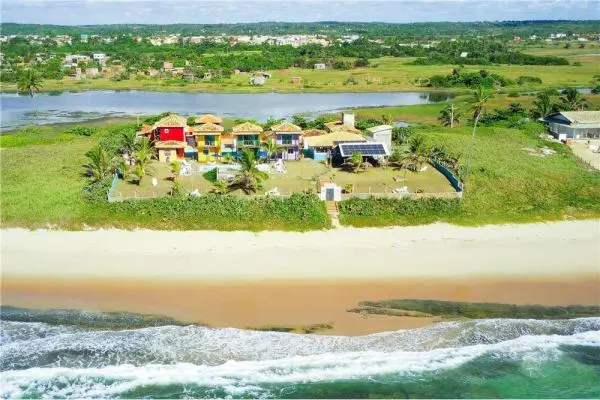 condominio inteiro a venda, estrutura frente mar - 20 minutos do aeroporto internacional de salvador