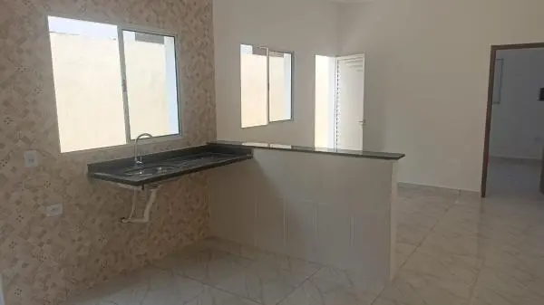Oportunidade Única! Venda Casa dos Sonhos em Mongaguá