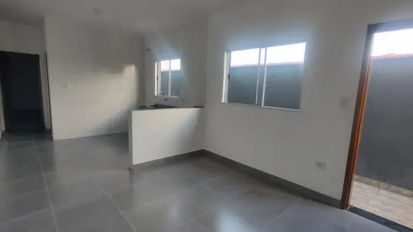 Oportunidade incrível para realizar o sonho da casa própria em Itanhaém!