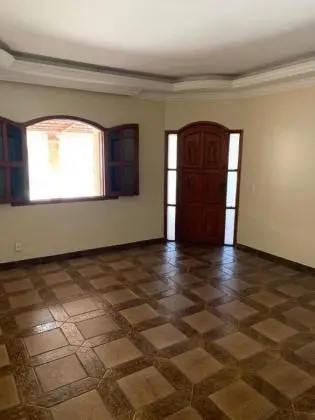Vendo Casa de Alto Padrão no Núcleo Bandeirante