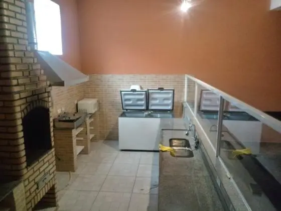 Alugo Espaço, Especialmente Para Bares, Restaurantes, Lanchonetes, Delivery E(ou) Afins, Em Excelente Localização.
