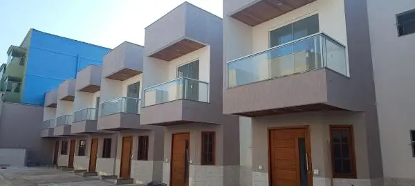 SG - Duplex - R$ 280 mil - Novo - Próx a praia -