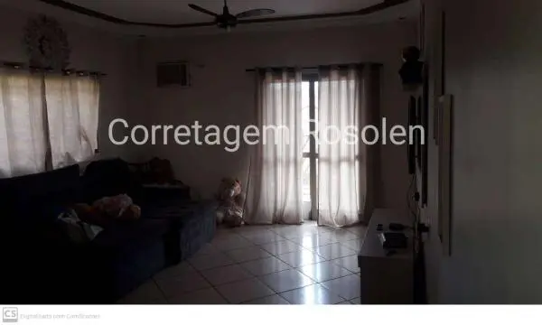 Vendo Lindo Sobrado com salão comercial no Térreo