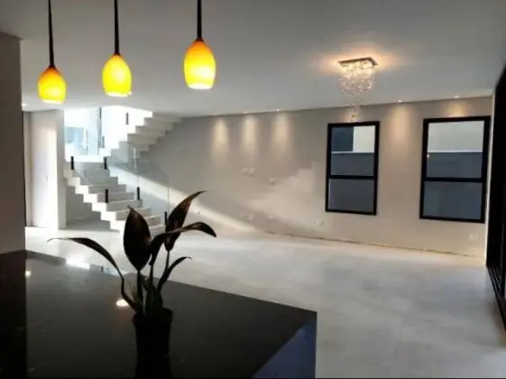 Belissima Casa no Condominio Aruanã