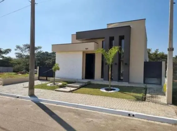 Belissimo Sobrado no Condominio Terras do Vale