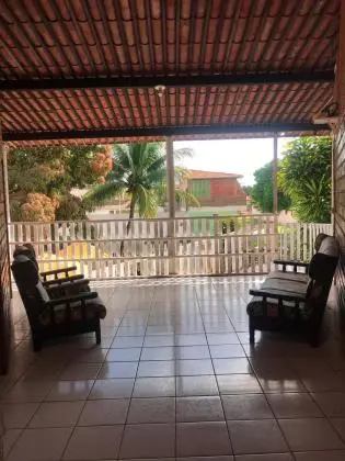 casa ideal pousada 12 quartos piscina cond. fechado em Ipioca