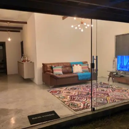 Vende-se casa terrea cond. Sauaçuhy Ipioca 3 suites piscina
