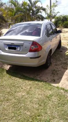 Ford Fiesta 1.6 Flex Sedan