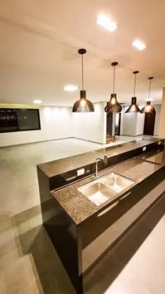 Linda Casa no Condominio Jaguary