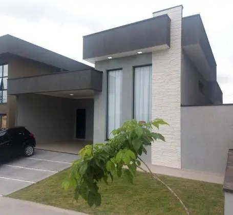 Linda Casa no Condominio Malibu
