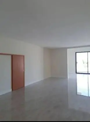 Linda Casa no Condominio Reserva do Paratehy