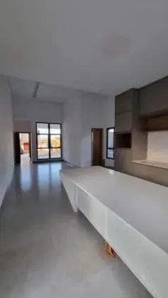 Linda Casa no Condominio Terras do Vale