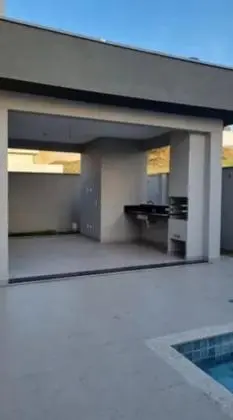 Linda Casa no Condominio Terras do Vale