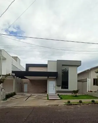 Linda Casa no Condominio Terras do Vale