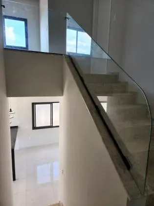Lindo Sobrado no Condominio Malibu