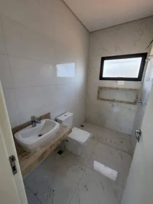 Lindo Sobrado no Condominio Malibu