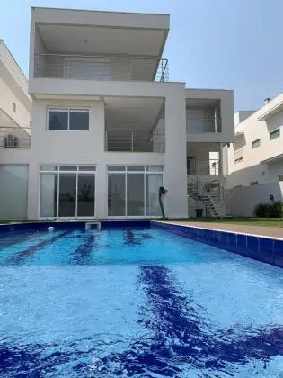 Magnifico Sobrado no Condominio Altos da Serra 1