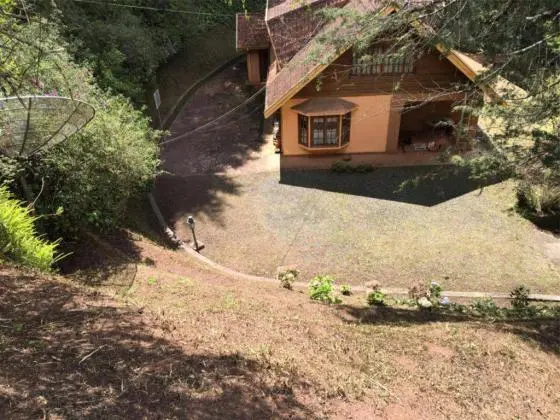 Oportunidade Linda Casa no Bairro Descansópolis