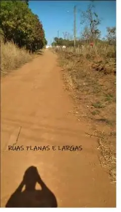 Vendo Terreno plano com duas frentes