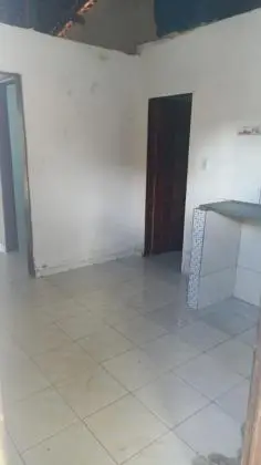 vendo casa simples em Ipioca 2 quartos