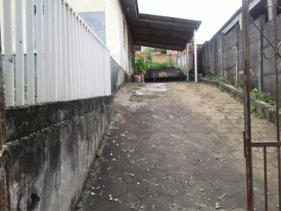 Casa Adriano Correia
