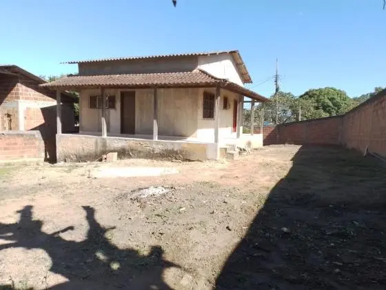 Casa 2 quartos em terreno de 475 m2