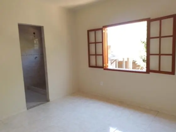 Casa 2 quartos em terreno de 475 m2