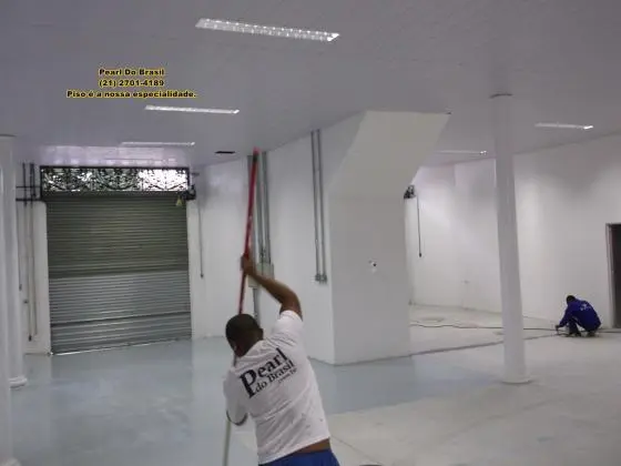 Pintura De Piso Em Epóxi Industrial, Garagens & Galpões.