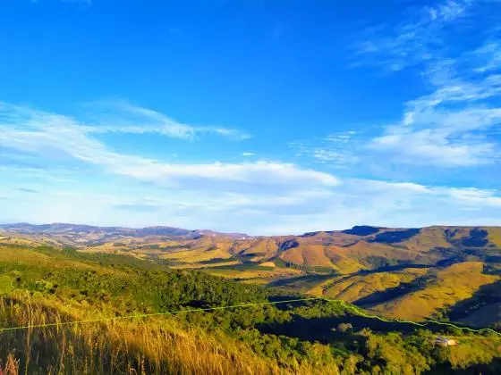 Maravilhoso sítio fim de linha 450.000 m2, casa nova 150 m