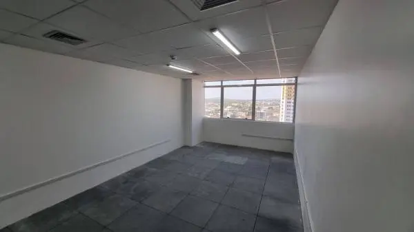 Sala Comercial Disponível para Locação no Empresarial Times