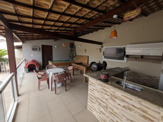 Excelente casa em Itaipuaçu com 3 quartos (sendo 1 para hóspedes), piscina e churrasqueira!