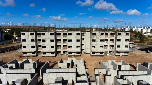 Oportunidade exclusiva da Almeida Imóveis para você construtor ou investidor que gostaria de investir em Natal/RN