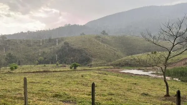 Lançamento de Lotes de 1.000m p/ Chácaras em Cond. A 45 minutos do Centro de São Paulo SP.