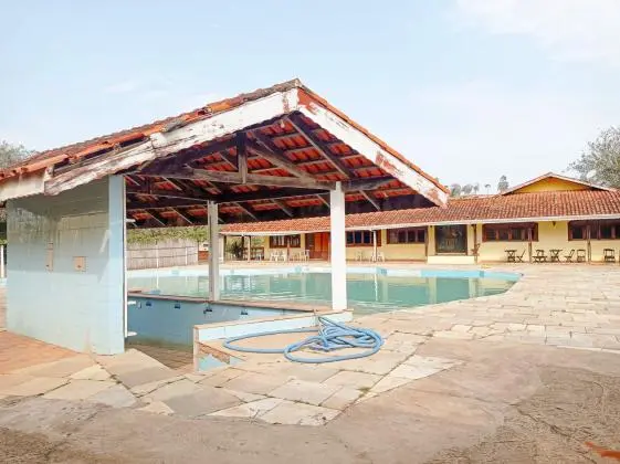 Atibaia 4.500, 00 m2, á 200mts da Rod. F. Dias R$ 1.190.000, 00