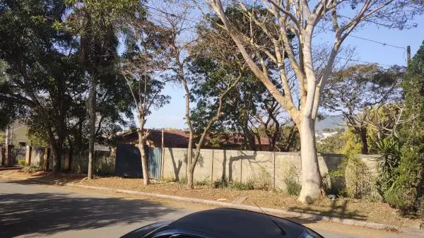 Atibaia, Jardim Paulista, 560m2, 490mil.