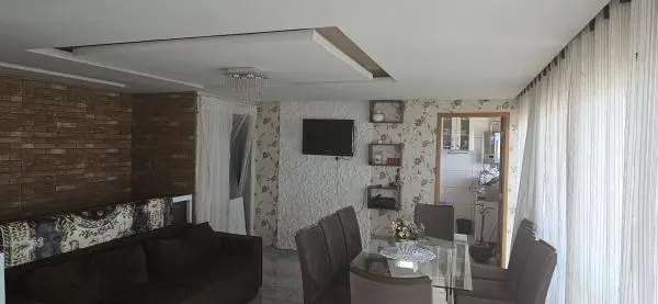 Apartamento com 3 Quartos e 3 banheiros à Venda, 132 m2