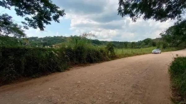 Atibaia, B. Caioçara 6.598 m2 R$ 145.000, 00