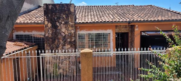 Casa comercial e residencial a venda em Curiba Bairro  Alto