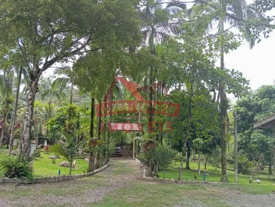 CHACARA BOM JARDIM - RIO SAGRADO